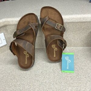 Slide on brown sandals leather nwt